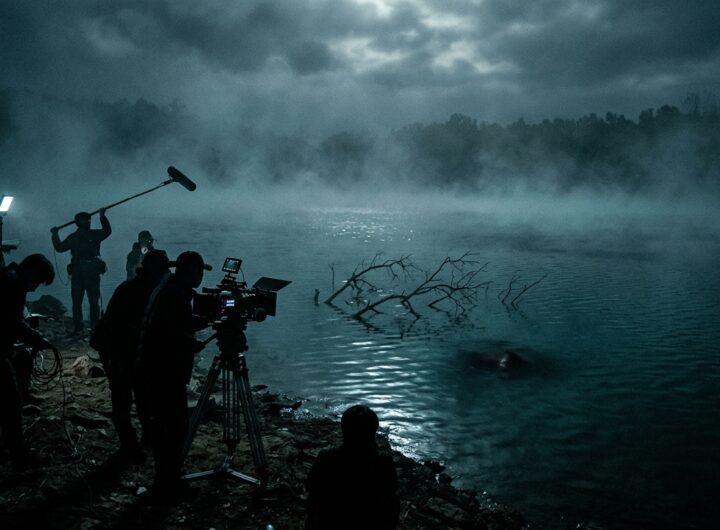 공포 영화 애호가 김혜윤, 호러 장르 데뷔작에서 "항상 해보고 싶었던 연기를 하게 됐다"